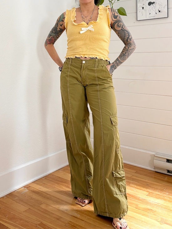 Zara mid rise wide leg cargos - Picture 7 of 7